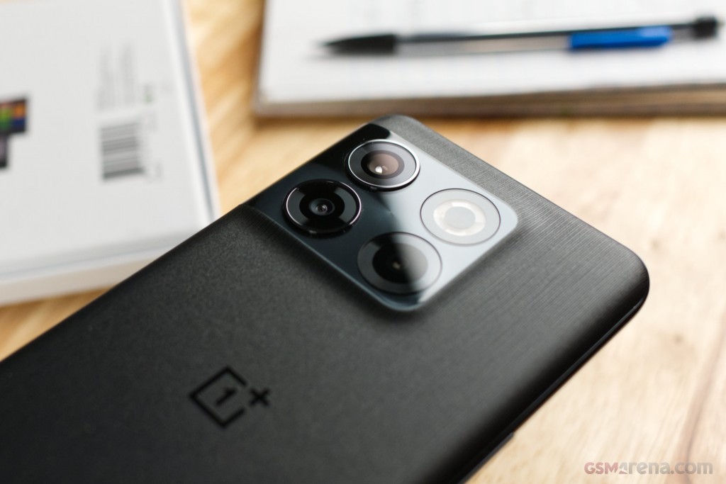OnePlus 10T hands-on photo 4