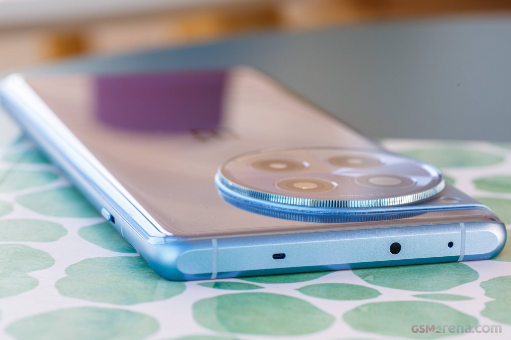 OnePlus 12R hands-on photo 11