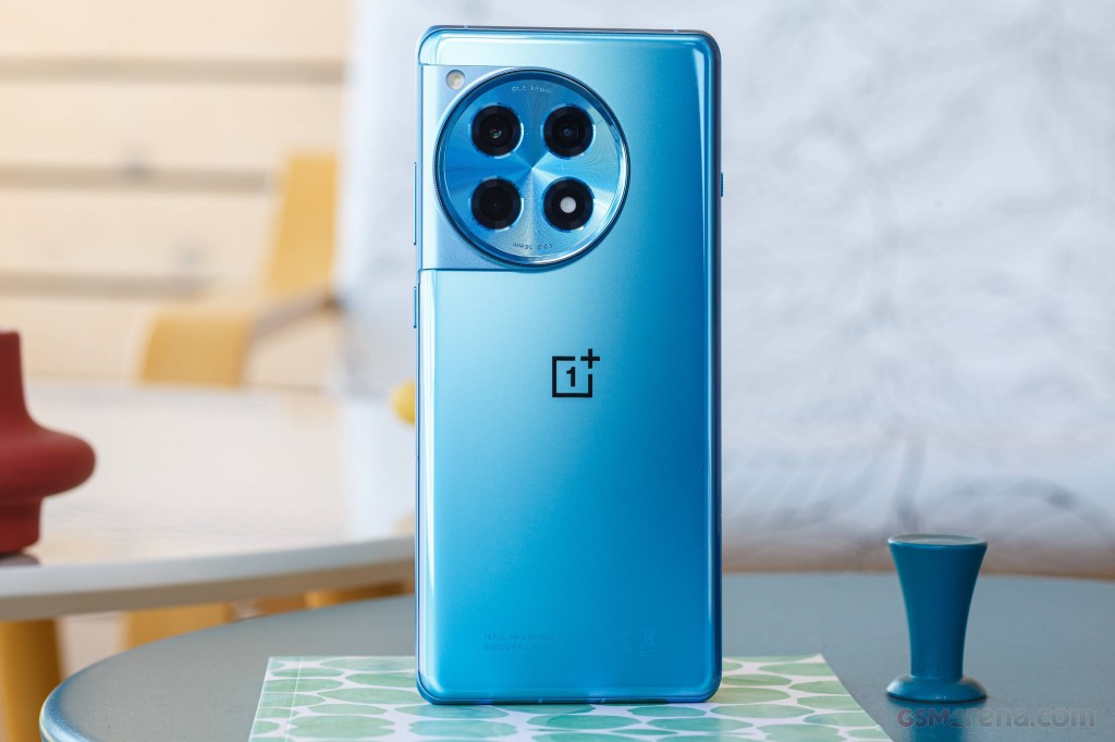 OnePlus 12R hands-on photo 14