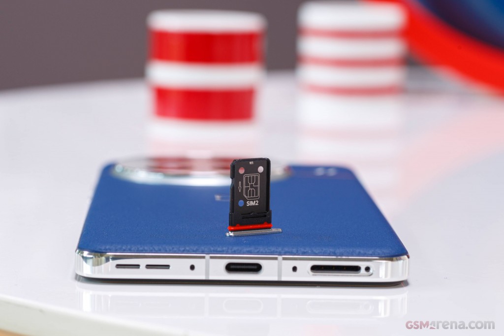 OnePlus 13 hands-on photo 9