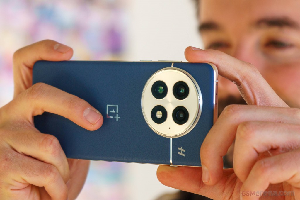 OnePlus 13 hands-on photo 16