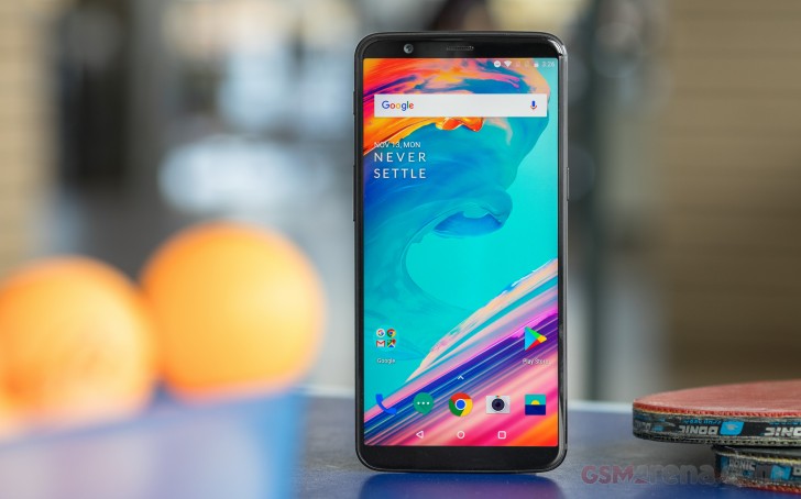 OnePlus 5T hands-on photo 2
