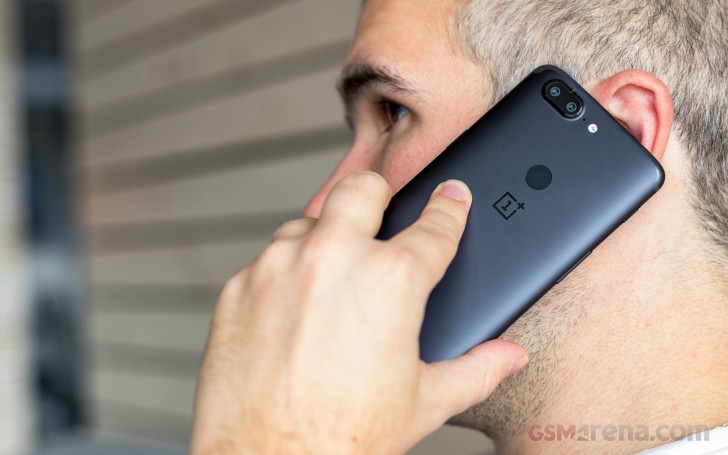 OnePlus 5T hands-on photo 7