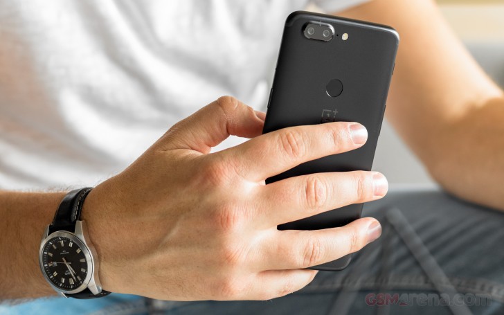OnePlus 5T hands-on photo 8