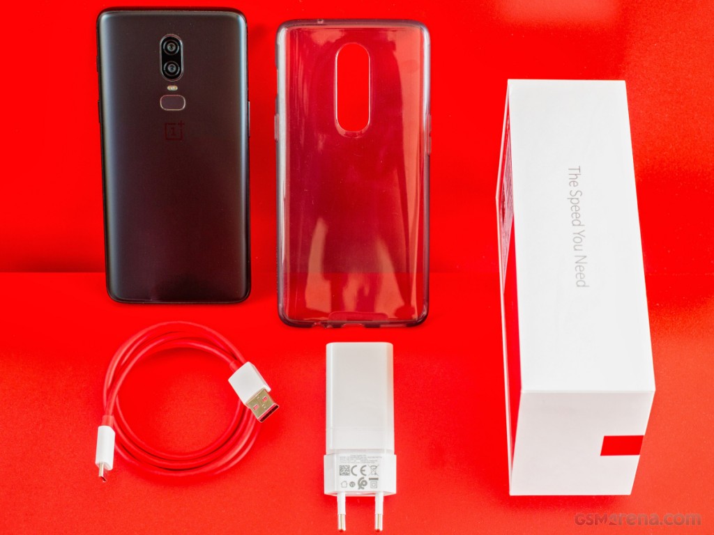 OnePlus 6 hands-on photo 1