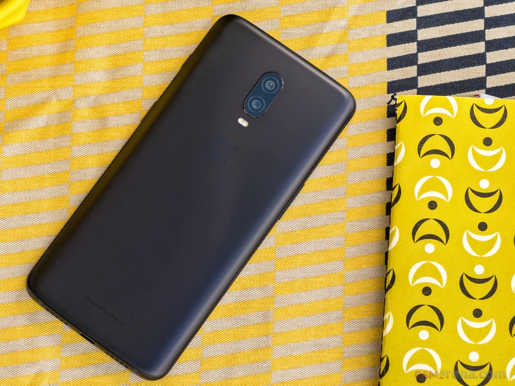 OnePlus 6T hands-on photo 3