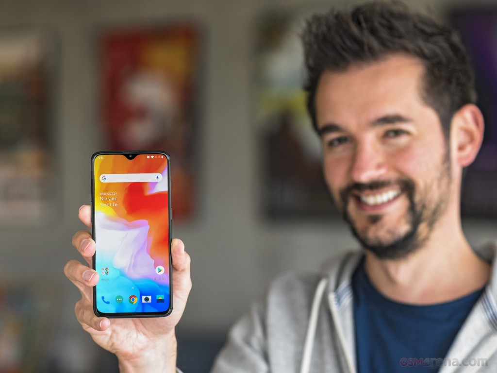 OnePlus 6T hands-on photo 10