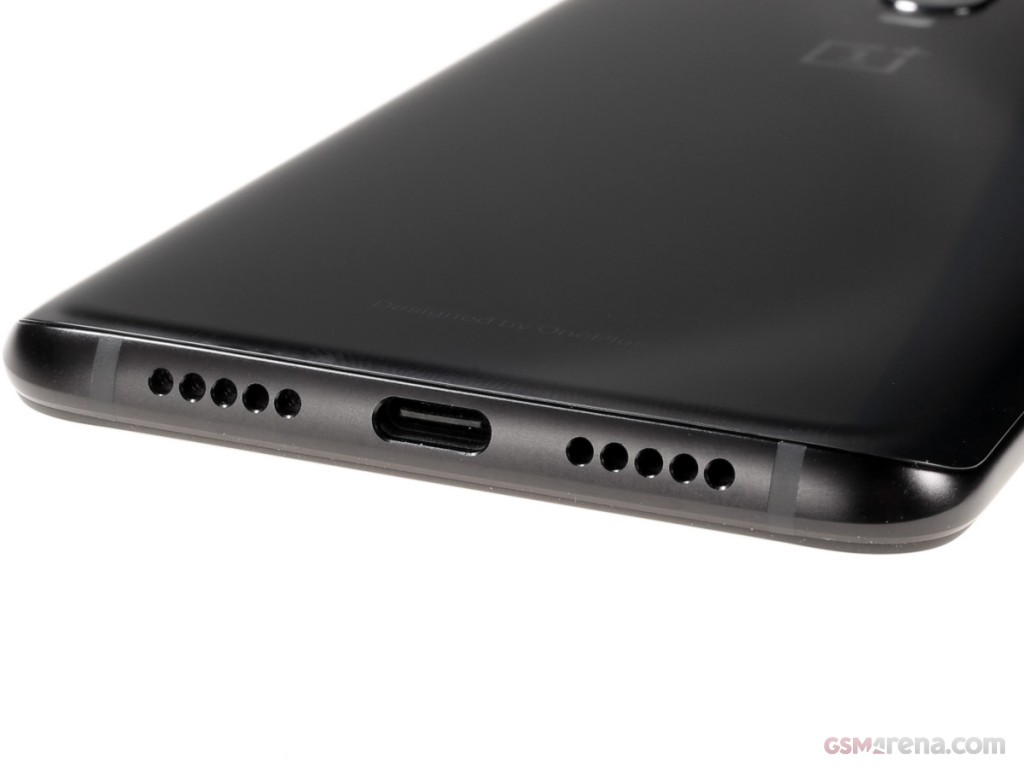OnePlus 6T hands-on photo 17