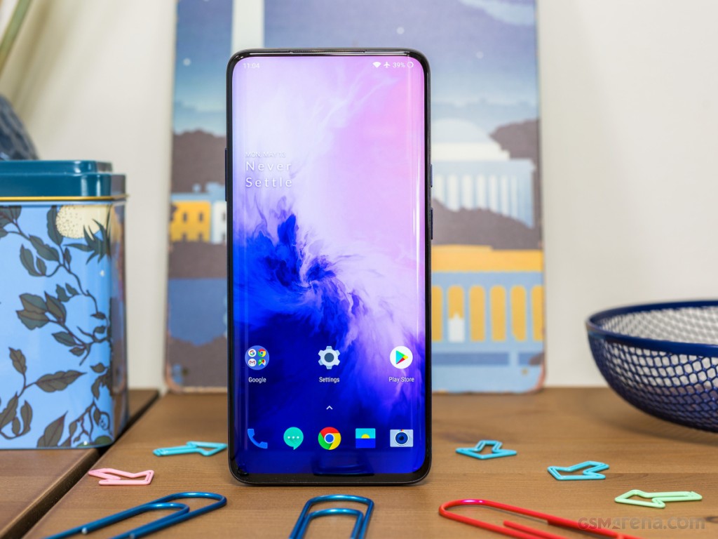 OnePlus 7 Pro hands-on photo 1