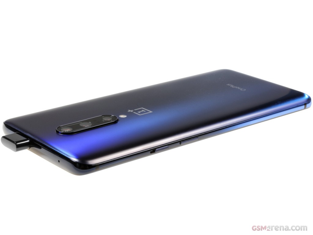 OnePlus 7 Pro hands-on photo 8