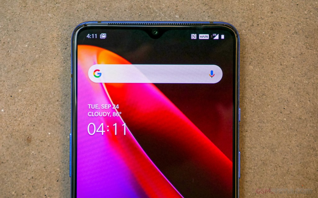OnePlus 7T hands-on photo 9