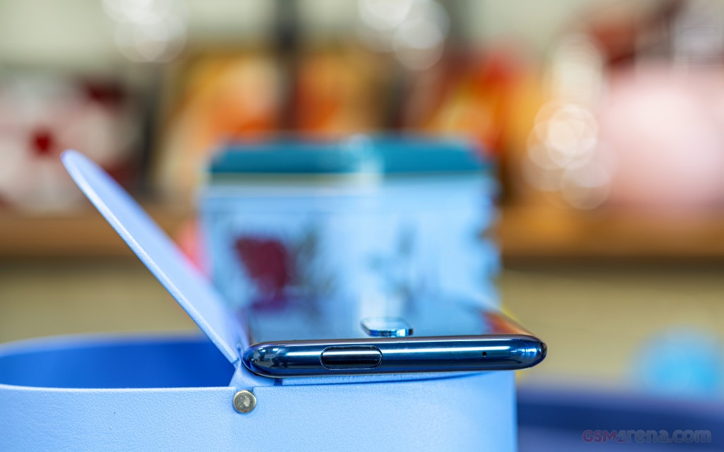 OnePlus 7T Pro hands-on photo 14