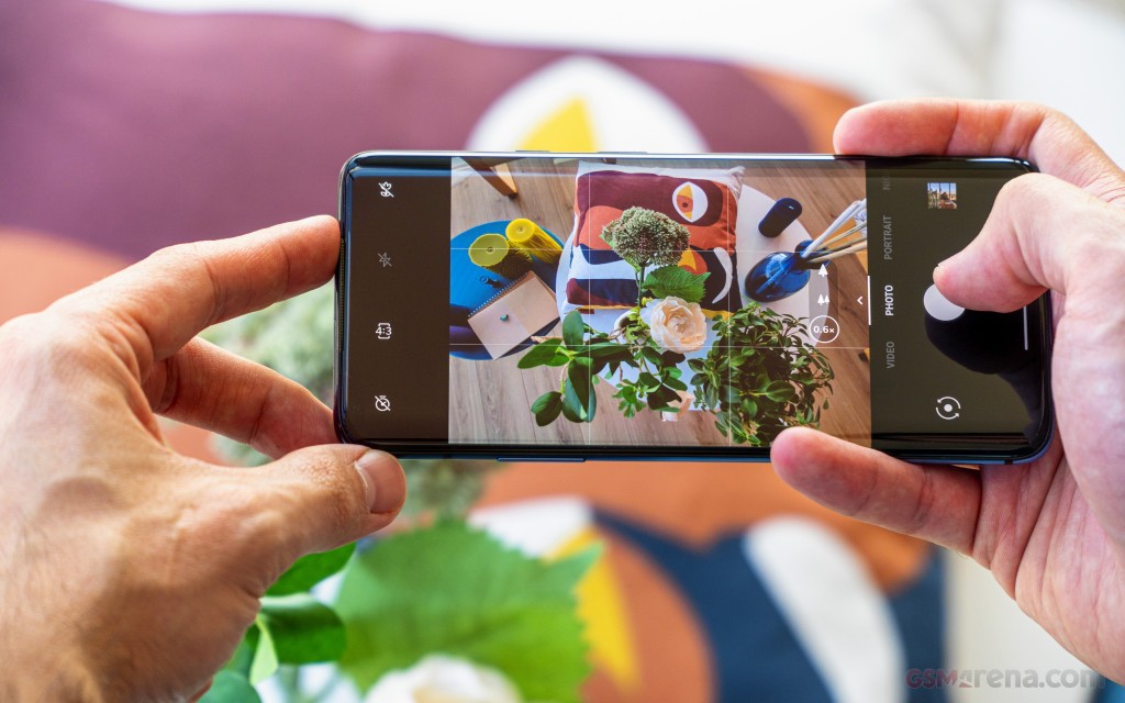 OnePlus 7T Pro hands-on photo 21