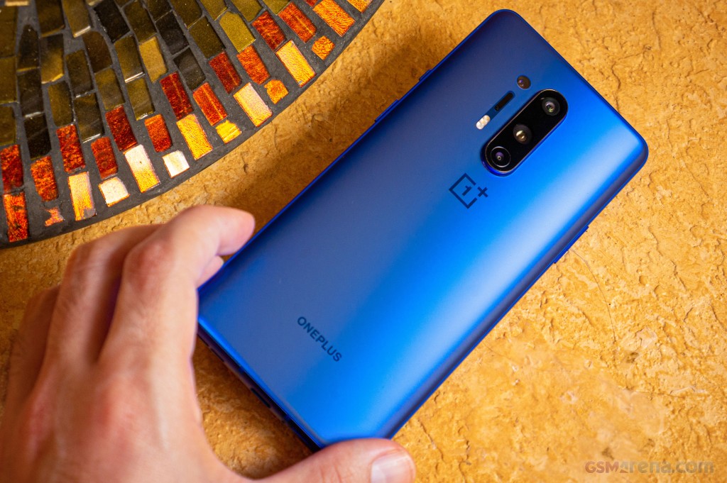 OnePlus 8 Pro hands-on photo 2