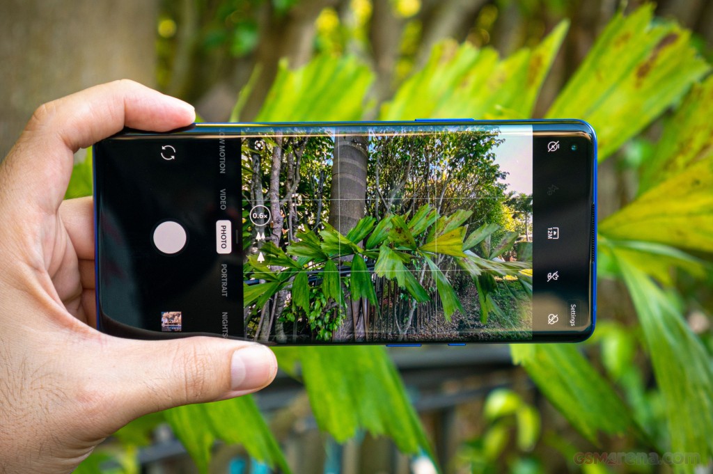 OnePlus 8 Pro hands-on photo 6
