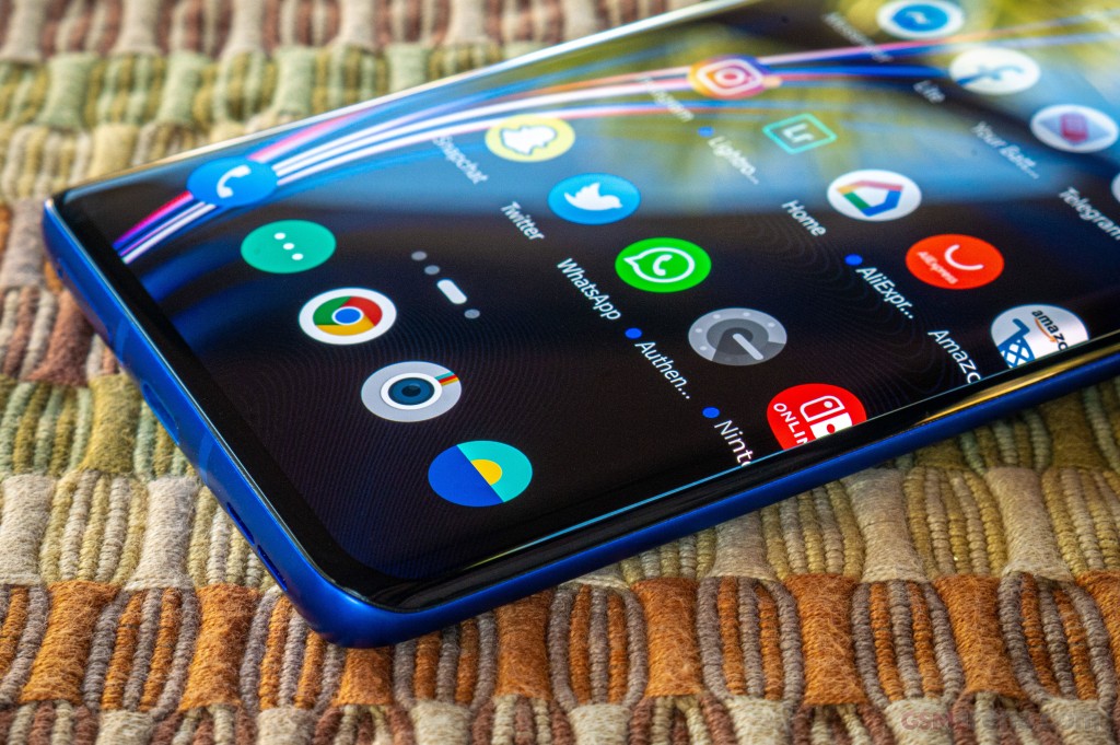 OnePlus 8 Pro hands-on photo 7