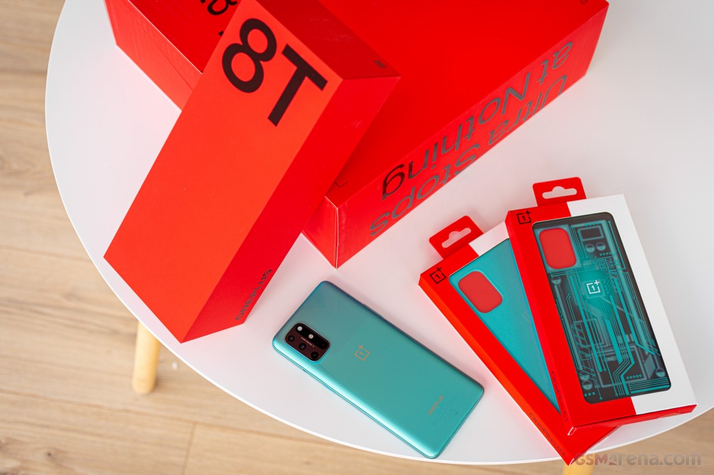 OnePlus 8T hands-on photo 1