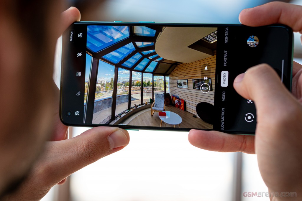 OnePlus 8T hands-on photo 29