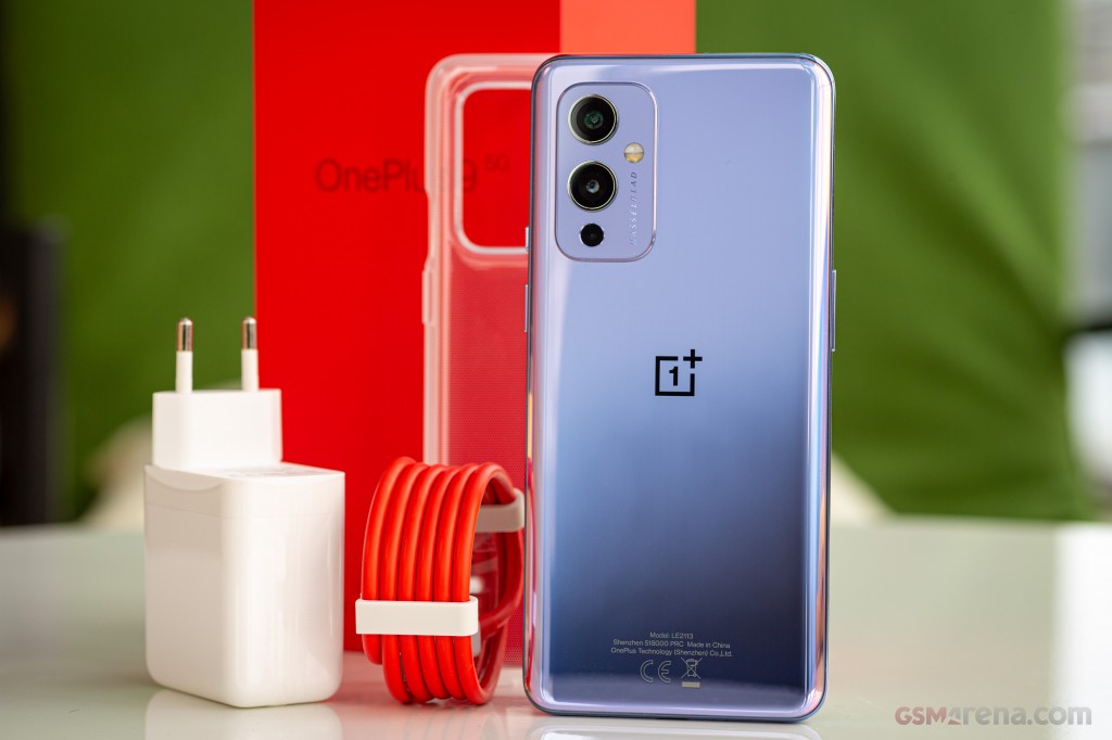 OnePlus 9 hands-on photo 3