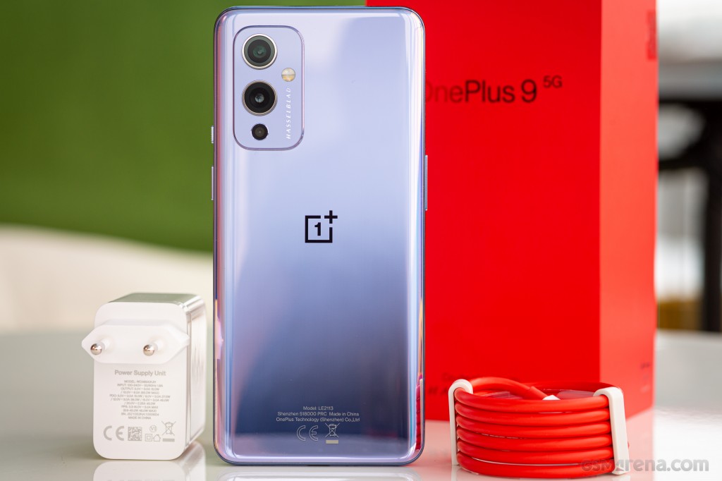 OnePlus 9 hands-on photo 4