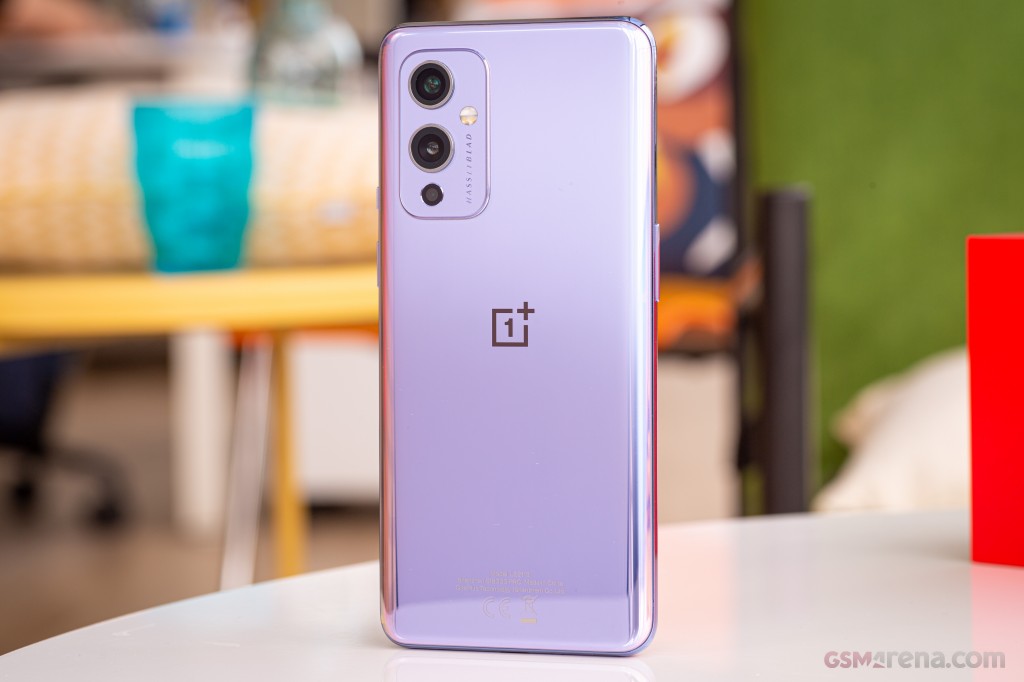 OnePlus 9 hands-on photo 17