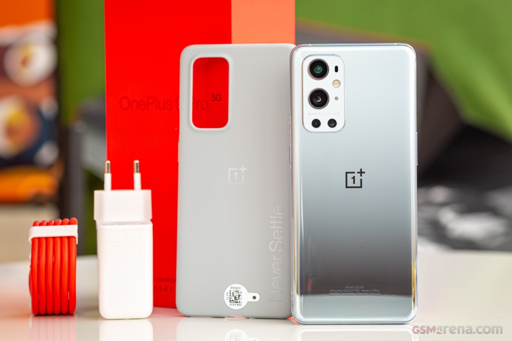 OnePlus 9 Pro hands-on photo 3