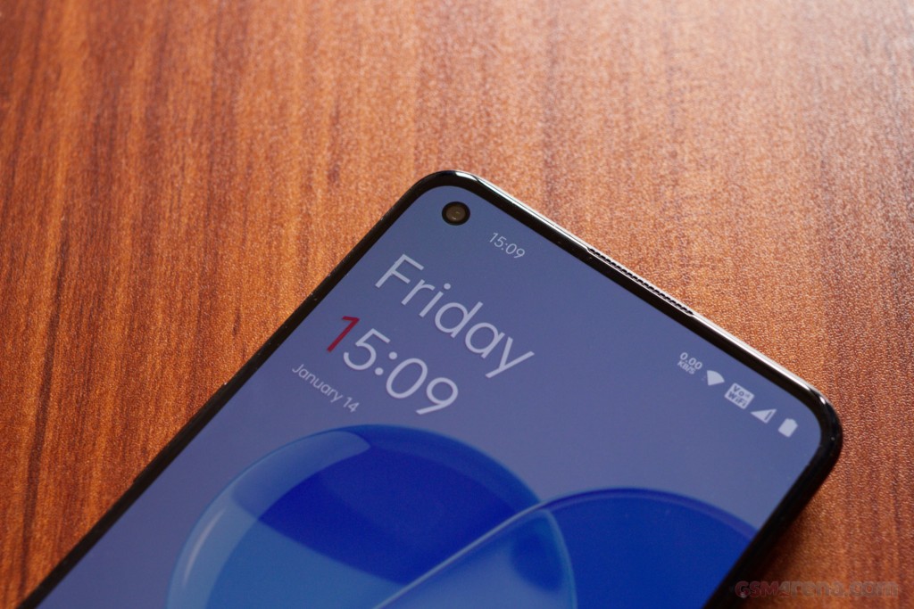 OnePlus 9RT 5G hands-on photo 6