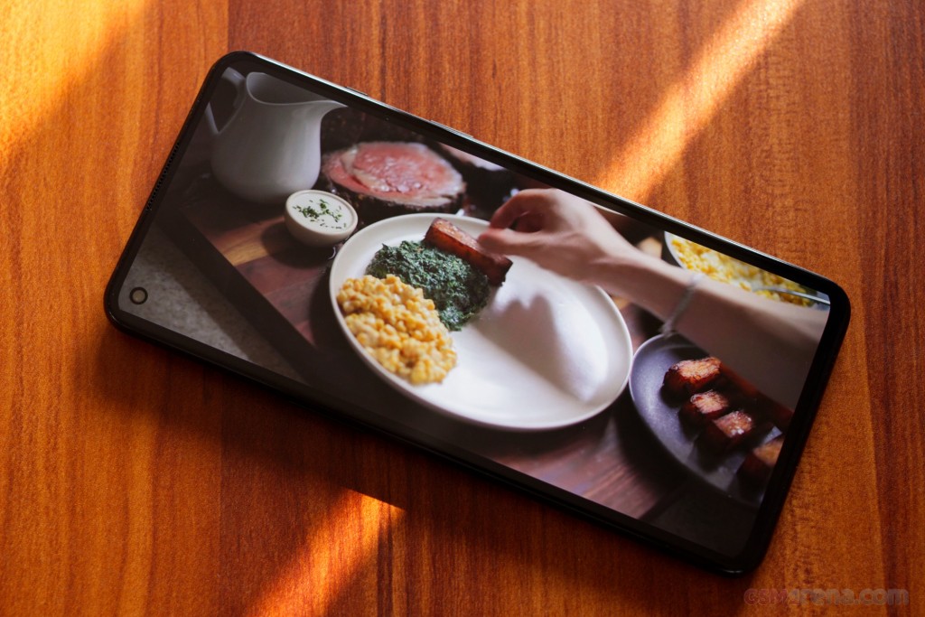 OnePlus 9RT 5G hands-on photo 7