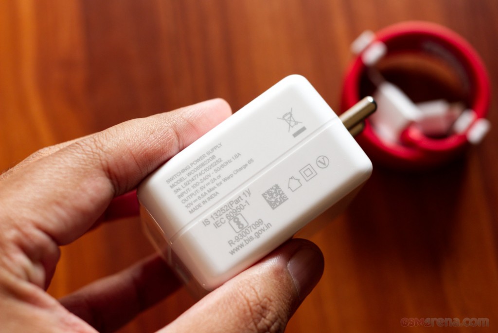 OnePlus 9RT 5G hands-on photo 8