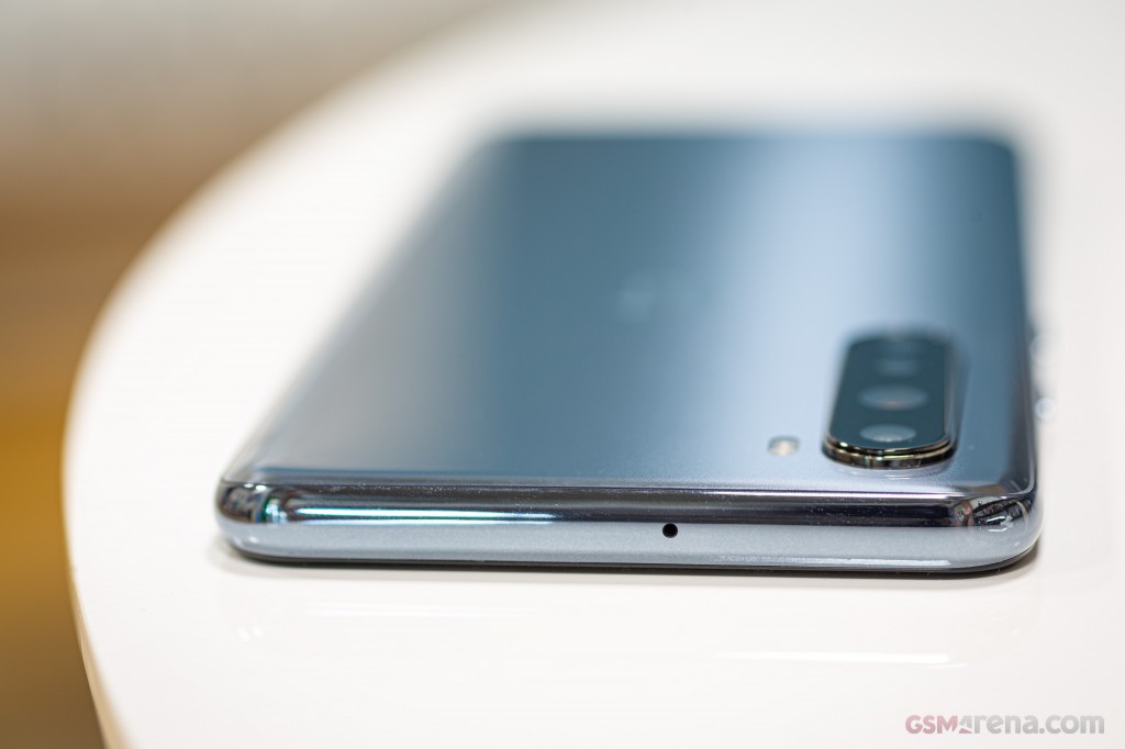 OnePlus Nord hands-on photo 9