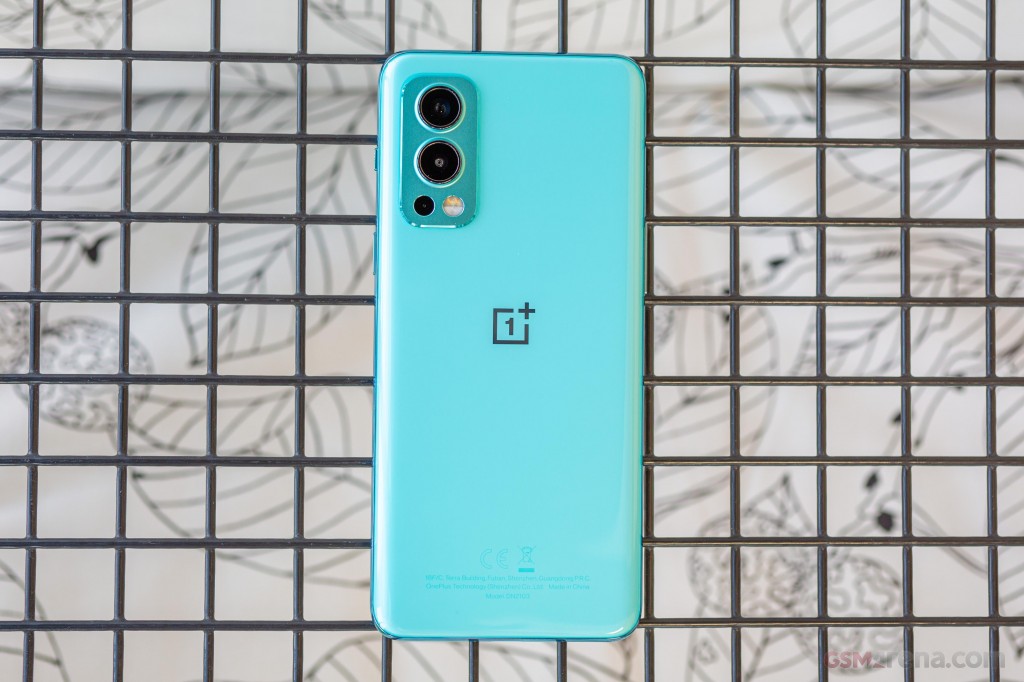 OnePlus Nord 2 5G hands-on photo 2