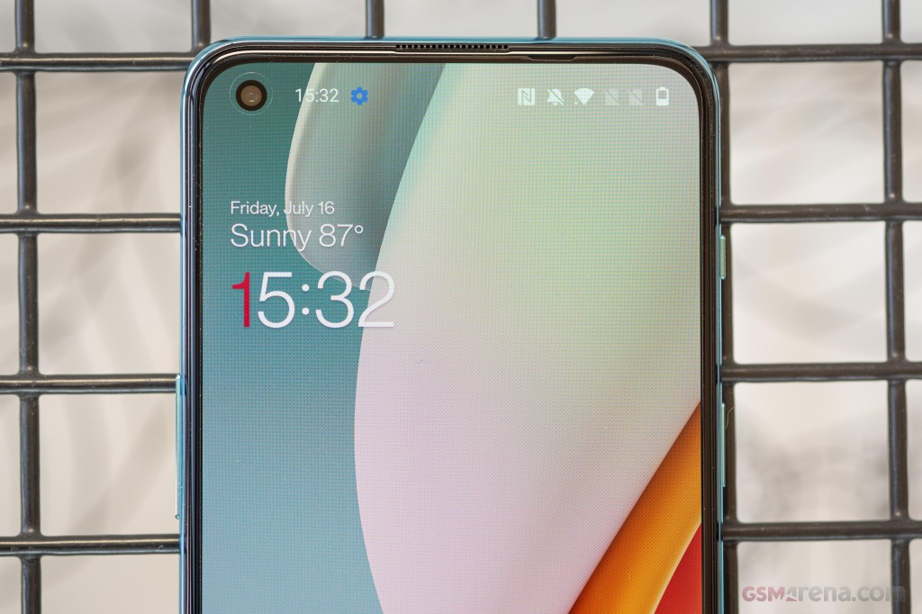 OnePlus Nord 2 5G hands-on photo 4