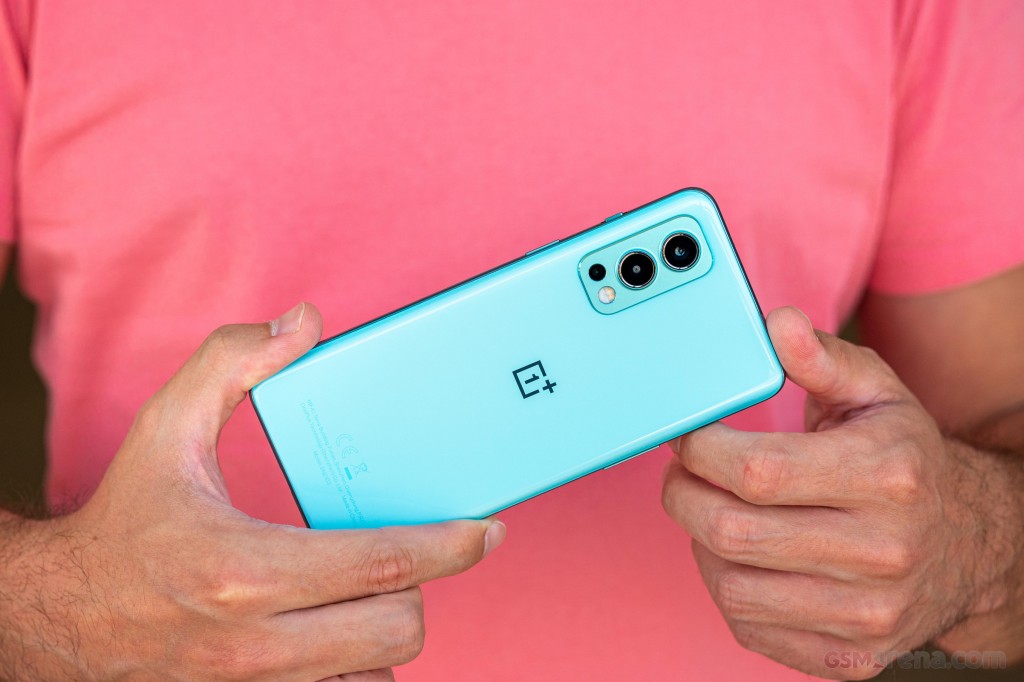 OnePlus Nord 2 5G hands-on photo 22