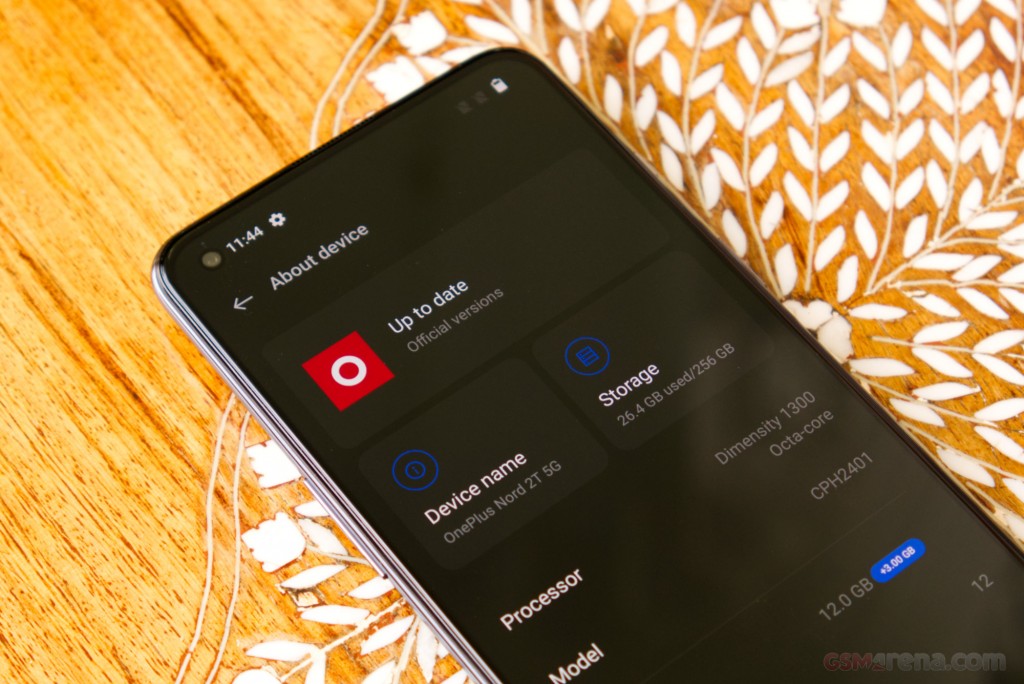OnePlus Nord 2T hands-on photo 7