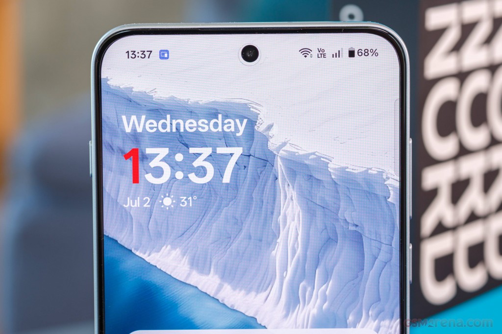 OnePlus Nord 5 hands-on photo 5
