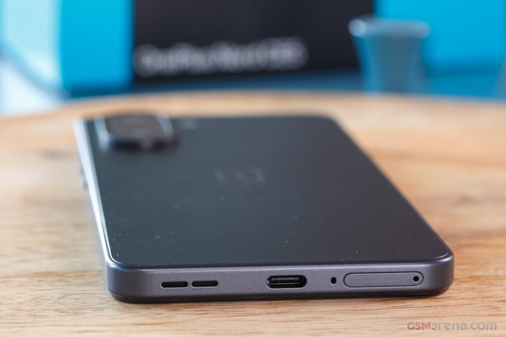 OnePlus Nord CE5 hands-on photo 9