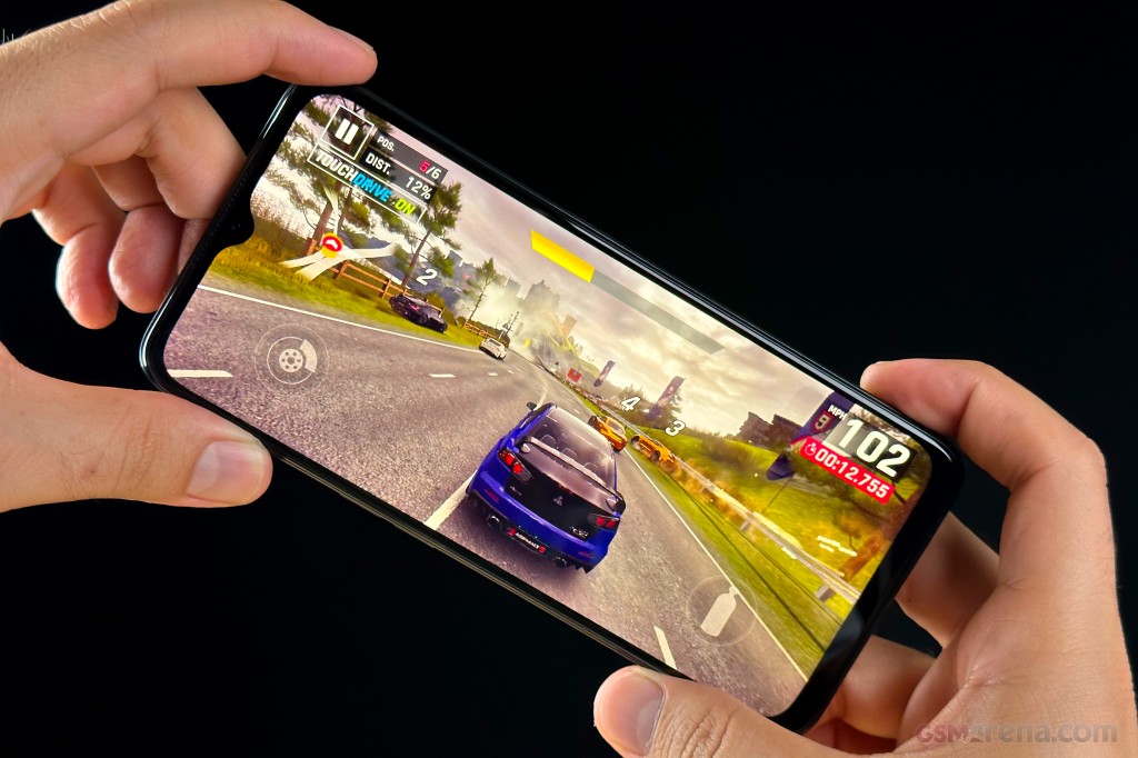 OnePlus Nord N300 hands-on photo 10