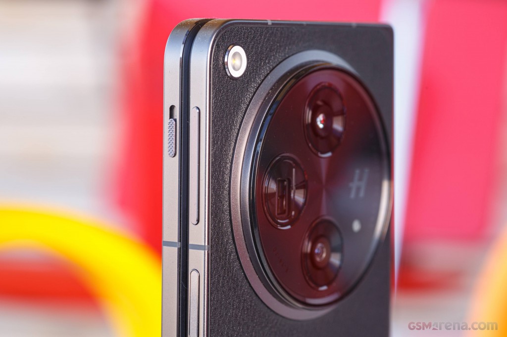 OnePlus Open hands-on photo 23