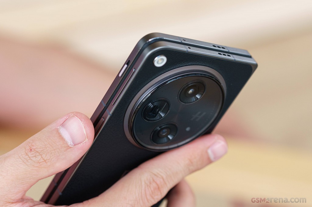 OnePlus Open hands-on photo 56