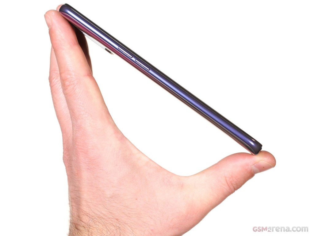 Oppo F11 Pro hands-on photo 17