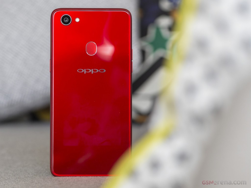 Oppo F7 hands-on photo 2