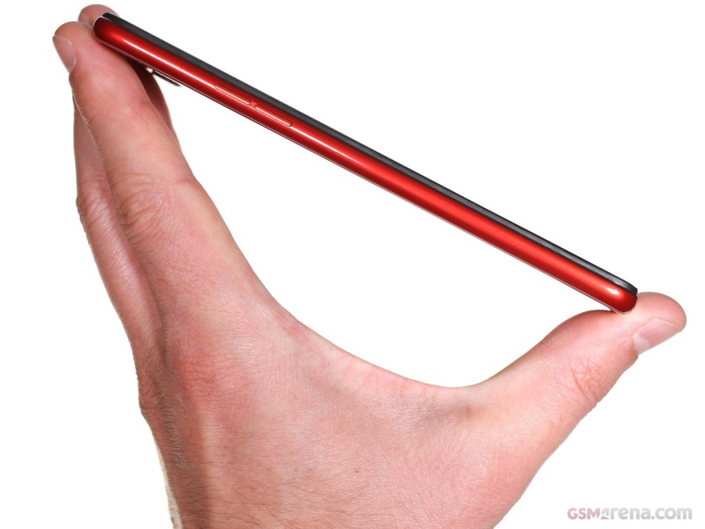 Oppo F7 hands-on photo 14