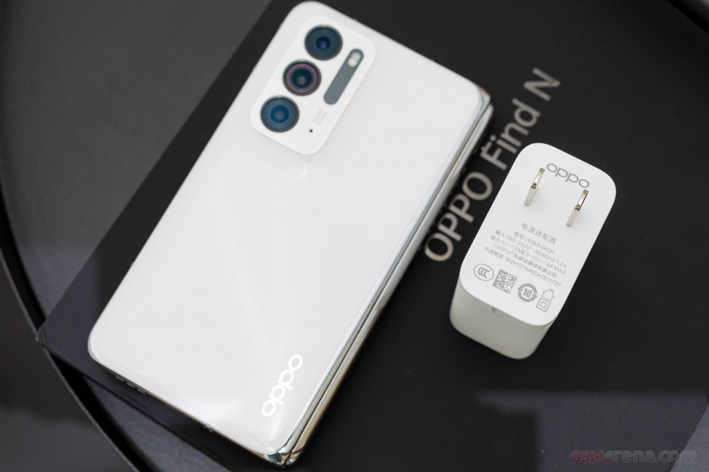 Oppo Find N hands-on photo 2
