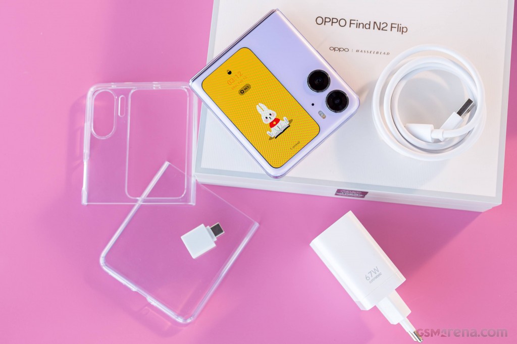 Oppo Find N2 Flip hands-on photo 1