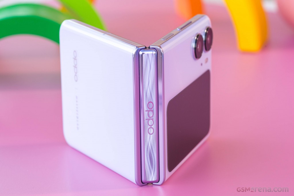 Oppo Find N2 Flip hands-on photo 5