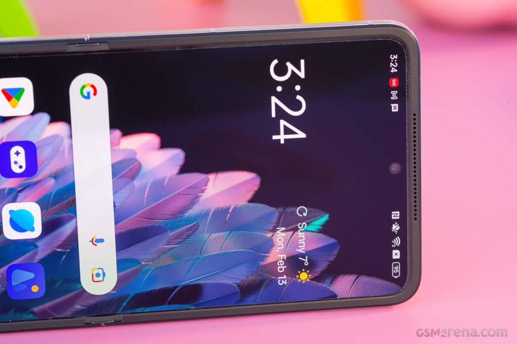 Oppo Find N2 Flip hands-on photo 12