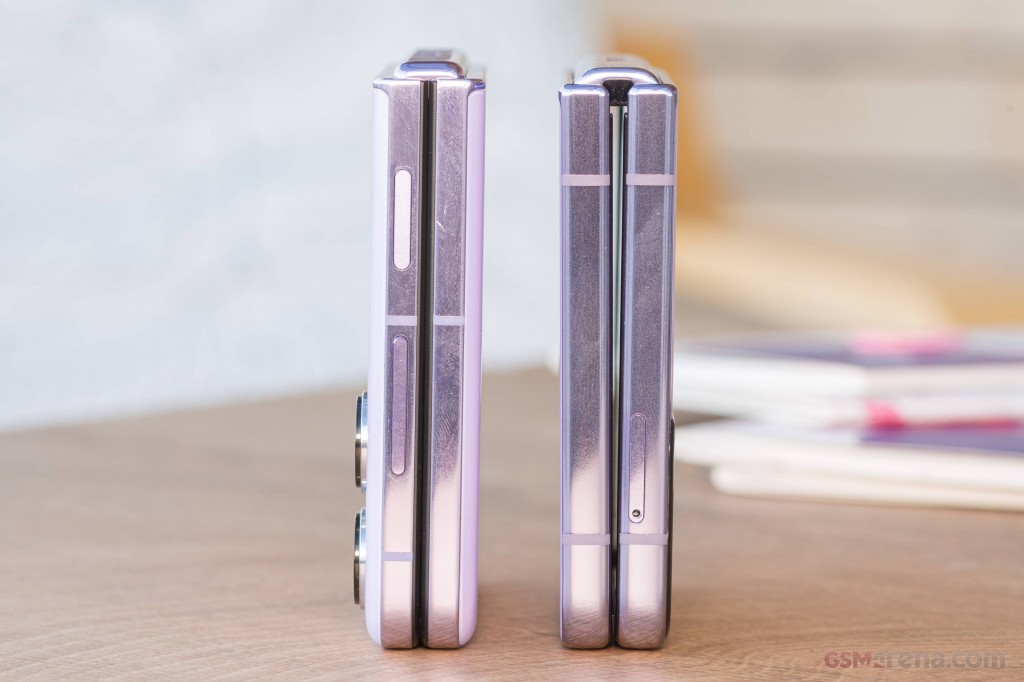 Oppo Find N2 Flip hands-on photo 18
