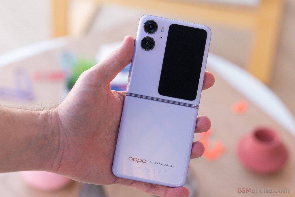 Oppo Find N2 Flip hands-on photo 27