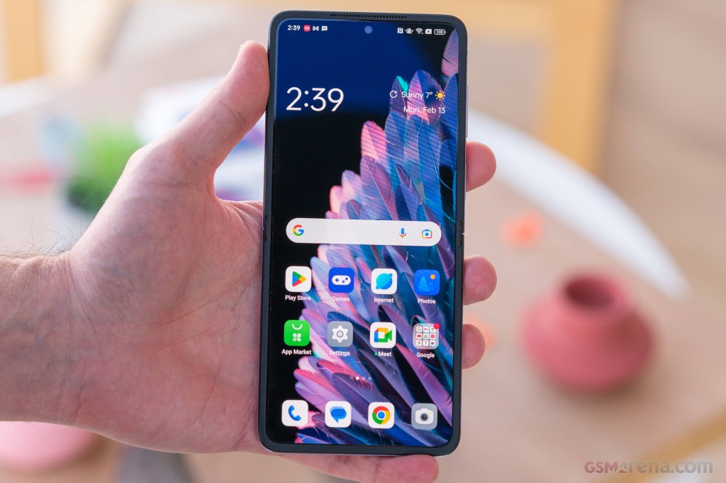 Oppo Find N2 Flip hands-on photo 28