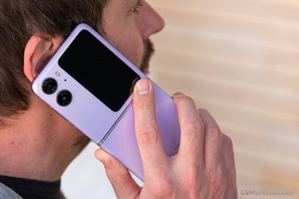 Oppo Find N2 Flip hands-on photo 31